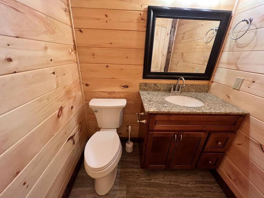 * * 4 Master Bedrooms, Views, Theater, Arcade, Evc Gatlinburg Exteriör bild